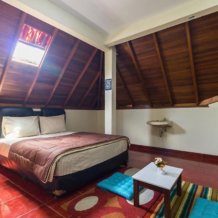 Pele Guesthouse Bandung Zewnętrze zdjęcie